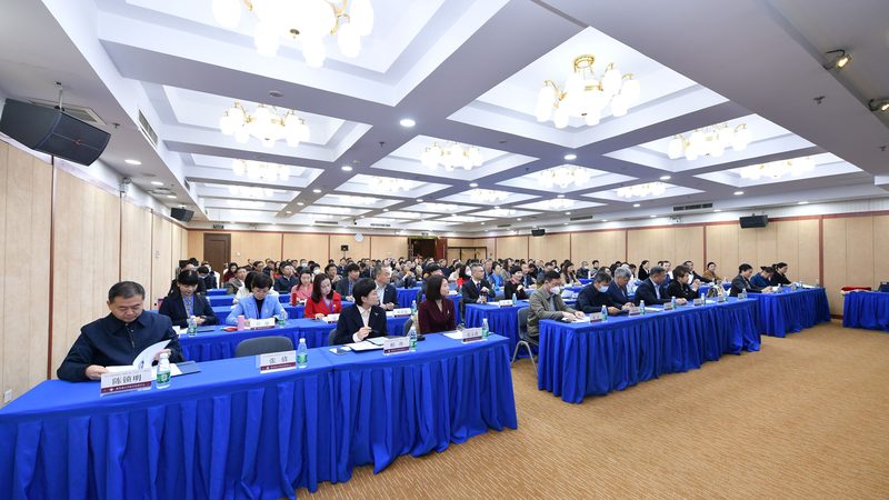 行业背景：公路建造师职业需求上升，培训市场火热